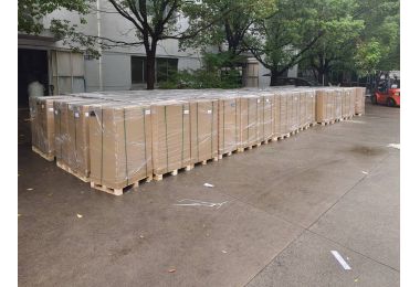 RONLON's old customer customized industrial vacuum cleaner will be shipped to the United States
