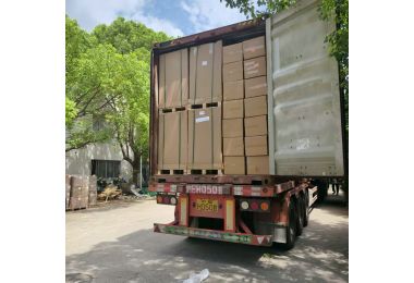  full 40HQ container of RONLON RV3 industrial vacuum cleaners will be sent to the United States